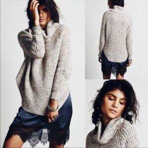 Free People Womens Dylan Tweedy Cowl Neck Chunky Wool Blend Sweater Size S boho